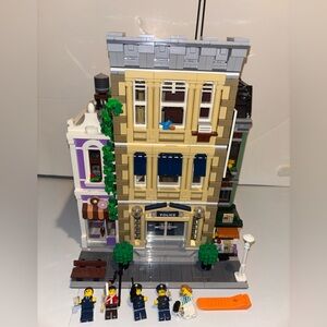 LEGO #10278 Police Station